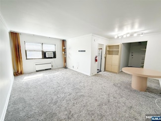 410 Fairview Ave Unit 4B, Fort Lee, NJ 07024