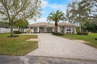 1081 SW Sand Oak Dr, Palm City, FL 34990