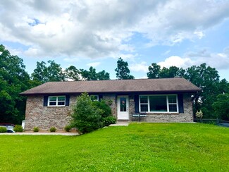 3900 E Christian School Rd, Hartsburg, MO 65039