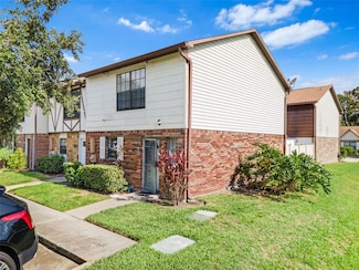 3401 Sunrise Villas Ct S, Tampa, FL 33614