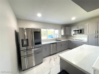 404 El Dorado Pkwy E, Cape Coral, FL 33904