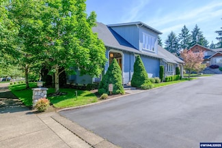2315 SW 45th St, Corvallis, OR 97333
