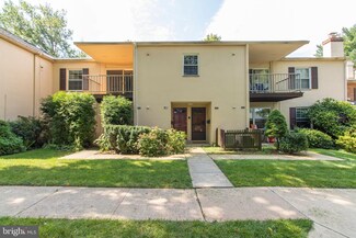 389 Old Forge Crossing Unit 389, Devon, PA 19333