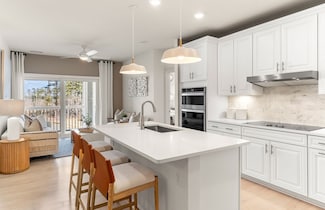 399 Neponset St Unit 405, Canton, MA 02021