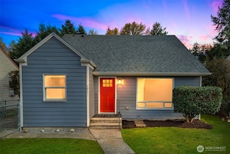 6841 S Wapato St, Tacoma, WA 98409