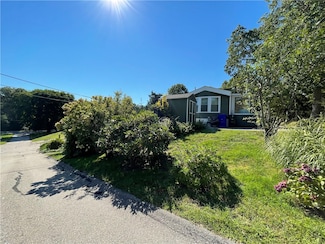 7 Catalpa Ct, Charlestown, RI 02813