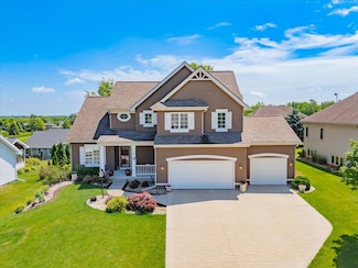 480 Medinah St, Oregon, WI 53575