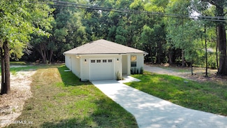 3945 Ribault River Ln, Jacksonville, FL 32208