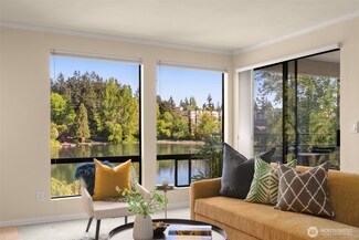 19528 Echo Lake Place N Unit B302, Shoreline, WA 98133
