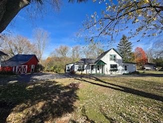 180 Reading Ave, Hillsdale, MI 49242