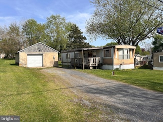 2845 Pacific Ave, Orefield, PA 18069