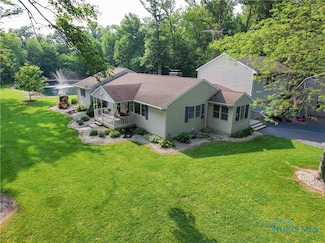 7194 County Road 86, Findlay, OH 45840