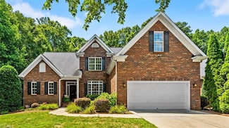 4607 Bluff Run Dr, Greensboro, NC 27455