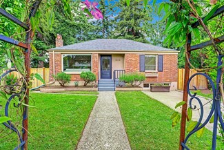 1212 NW 105th St, Seattle, WA 98177