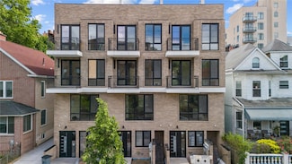 312 Fenimore St, Brooklyn, NY 11225