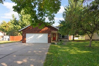 812 Birch St SW, Isanti, MN 55040