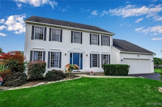 9297 Via Cimato Dr, Clarence Center, NY 14032