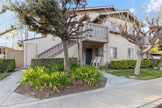 81 Smokestone Unit 12, Irvine, CA 92614
