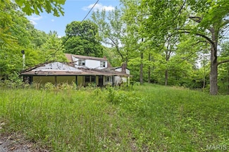 3700 Pioneer Dr, Imperial, MO 63052