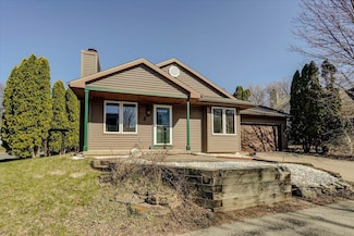 2 Verde Ct, Madison, WI 53719