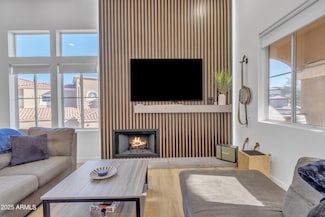 8245 E Bell Rd Unit 201, Scottsdale, AZ 85260