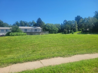 tbd Pine St, Yankton, SD 57078