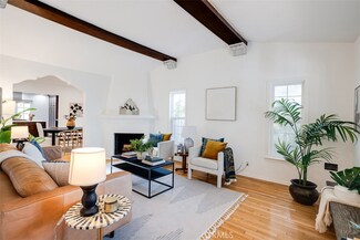 1764 S Garth Ave, Los Angeles, CA 90035