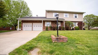 3115 Sylvan Dr, Morgantown, WV 26508