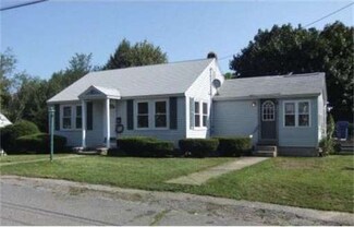 26 Hough Rd, Lawrence, MA 01843