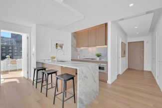 611 W 56th St Unit 7A, New York, NY 10019