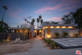 1344 Maltman Ave, Los Angeles, CA 90026