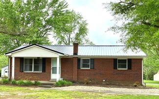 285 Elm Rd, Baxter, TN 38544