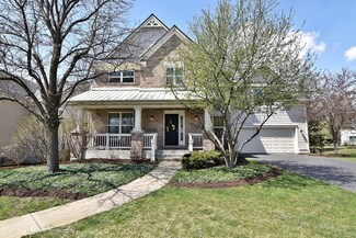 745 Cambridge Dr, Batavia, IL 60510