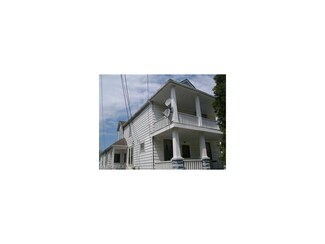 6047 Hillman Ave, Cleveland, OH 44127