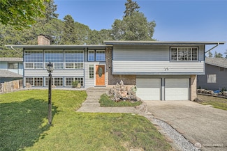 7425 97th Ave SW, Lakewood, WA 98498