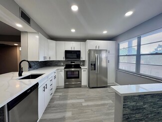 4401 Martinique Ct Unit G2, Coconut Creek, FL 33066
