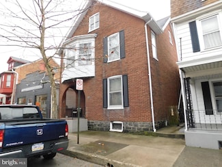 208 Chambersburg St, Gettysburg, PA 17325