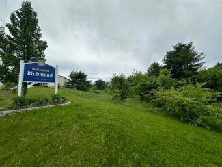 2 Main St, Richmond, ME 04357