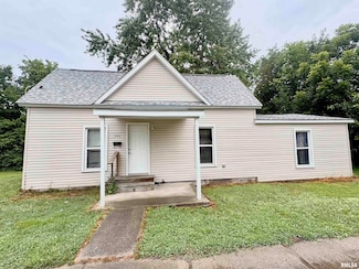 709 N Garfield St, Marion, IL 62959