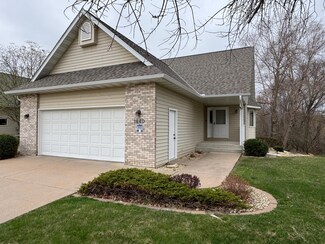 1940 Cherry St, Red Wing, MN 55066