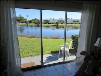 620 E Lake Jasmine Cir Unit 102, Vero Beach, FL 32962