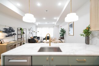 100 Webster Ave Unit 1, Jersey City, NJ 07307