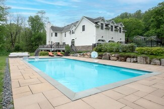 146 Mountainside Rd, Mendham, NJ 07945