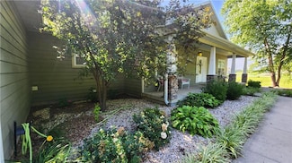 215 Countryview Dr, Pittsburg, KS 66762