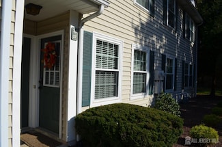 37 Hanover Square Unit E, Middlesex, NJ 08846