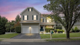 30 Winged Foot Dr, Manalapan, NJ 07726