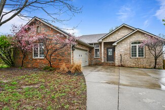 3768 W Erie St, Springfield, MO 65807