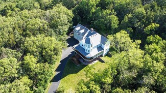W9866 Kent Rd, Poynette, WI 53955