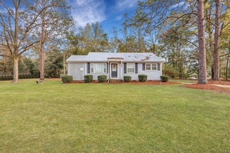 611 S Elm St, Jesup, GA 31546