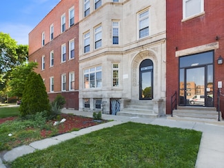 4207 S Indiana Ave Unit G, Chicago, IL 60653